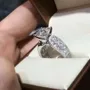 Bague de fiançailles en argent sterling 925 et diamant blanc taille princesse