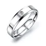 Bagues de couple en argent titane et diamant de couleur blanche