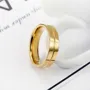 Bagues de couple en titane or jaune diamant rond